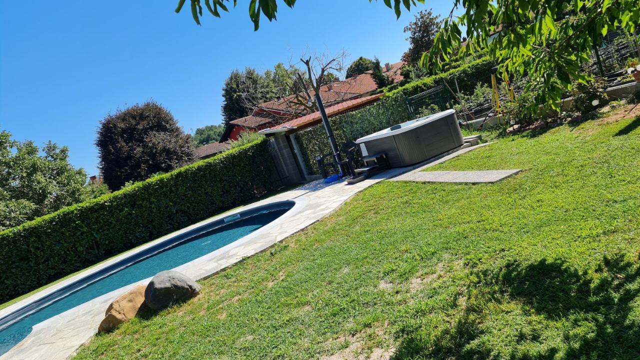 La Tana Dei Corgi Bed and Breakfast Moncrivello Εξωτερικό φωτογραφία