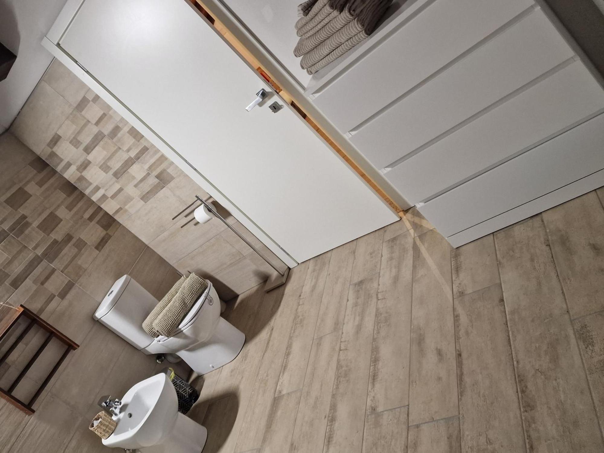 La Tana Dei Corgi Bed and Breakfast Moncrivello Δωμάτιο φωτογραφία