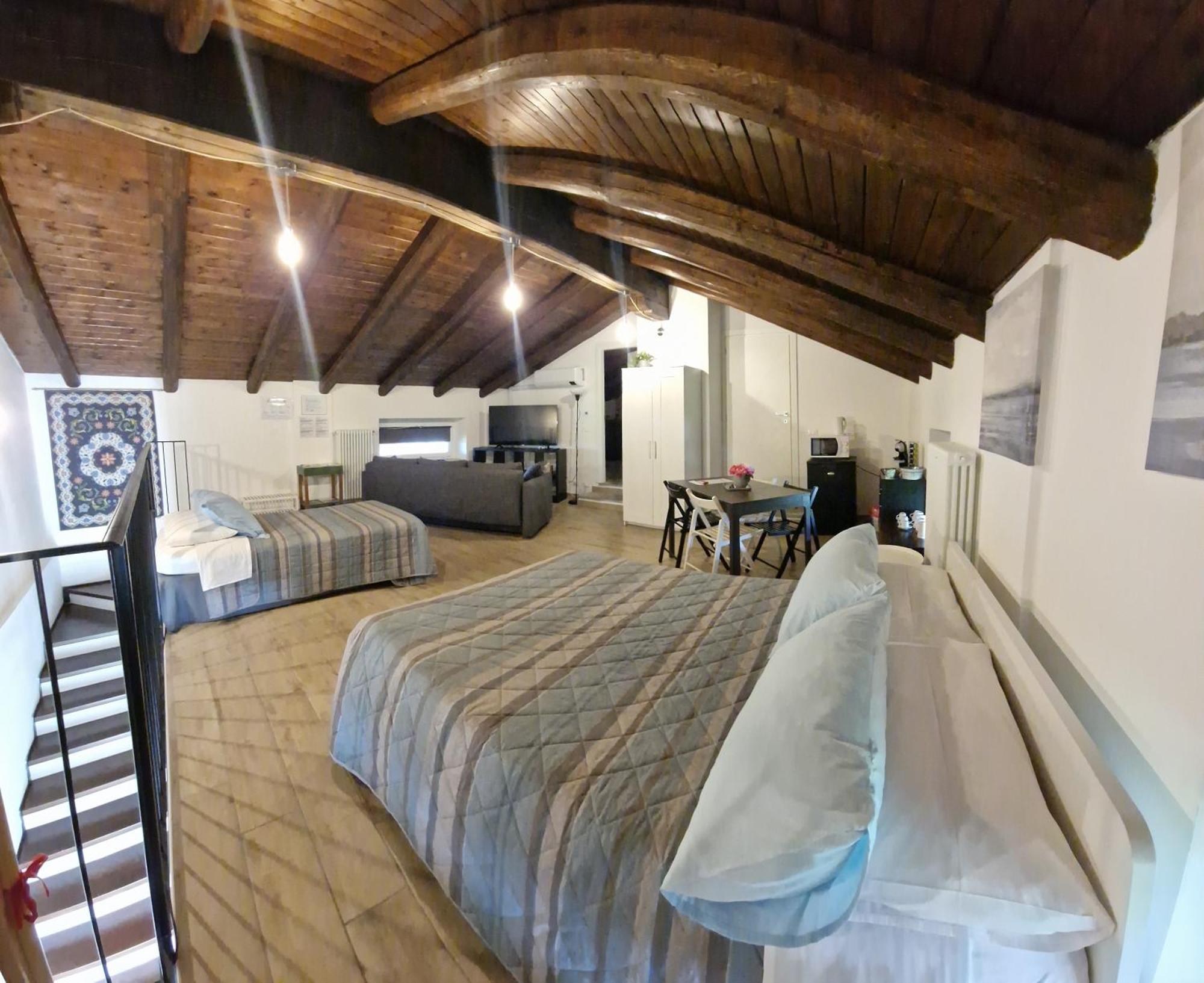La Tana Dei Corgi Bed and Breakfast Moncrivello Εξωτερικό φωτογραφία